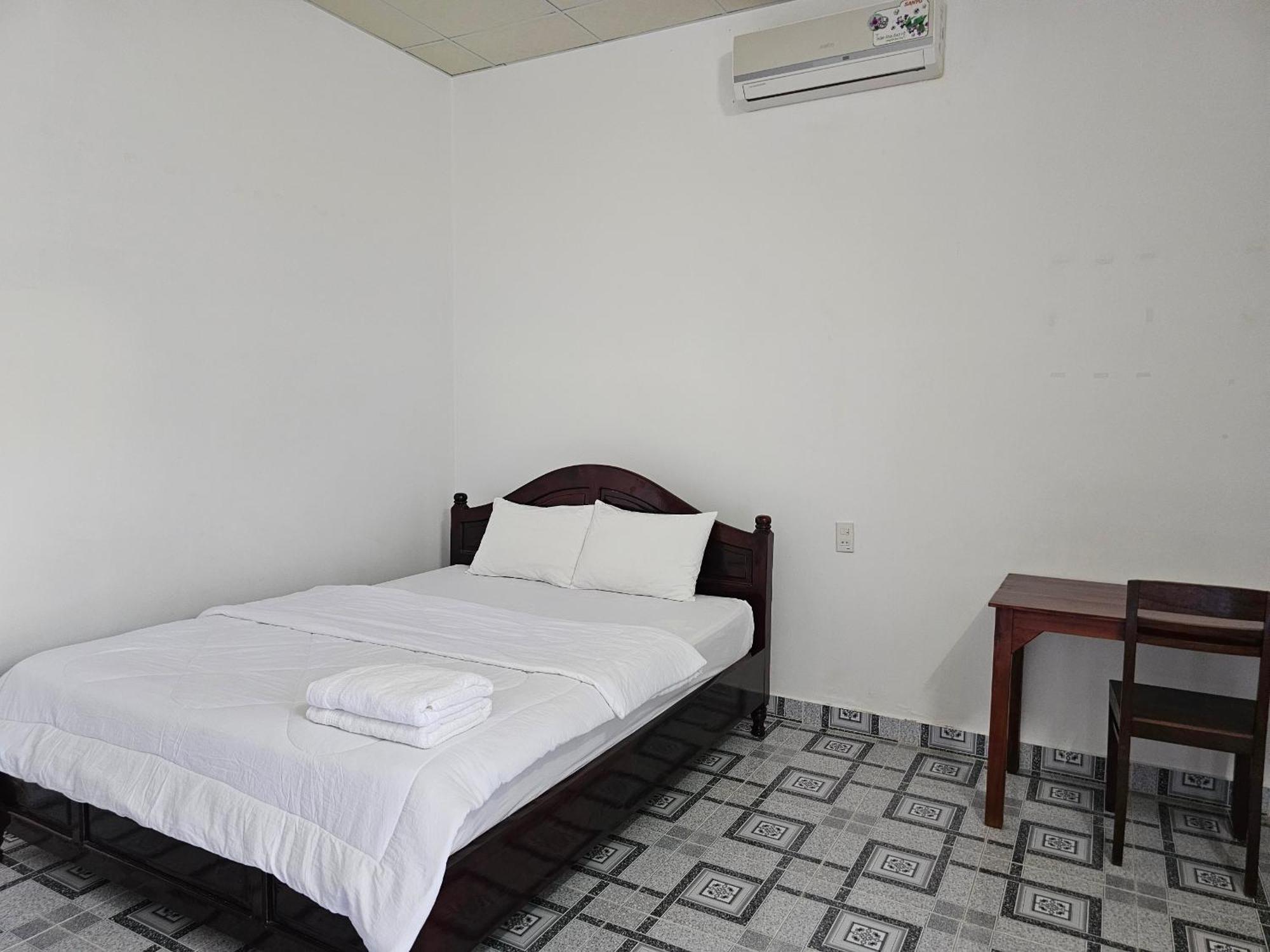 Cay Phuong Guesthouse Mui Ne Esterno foto