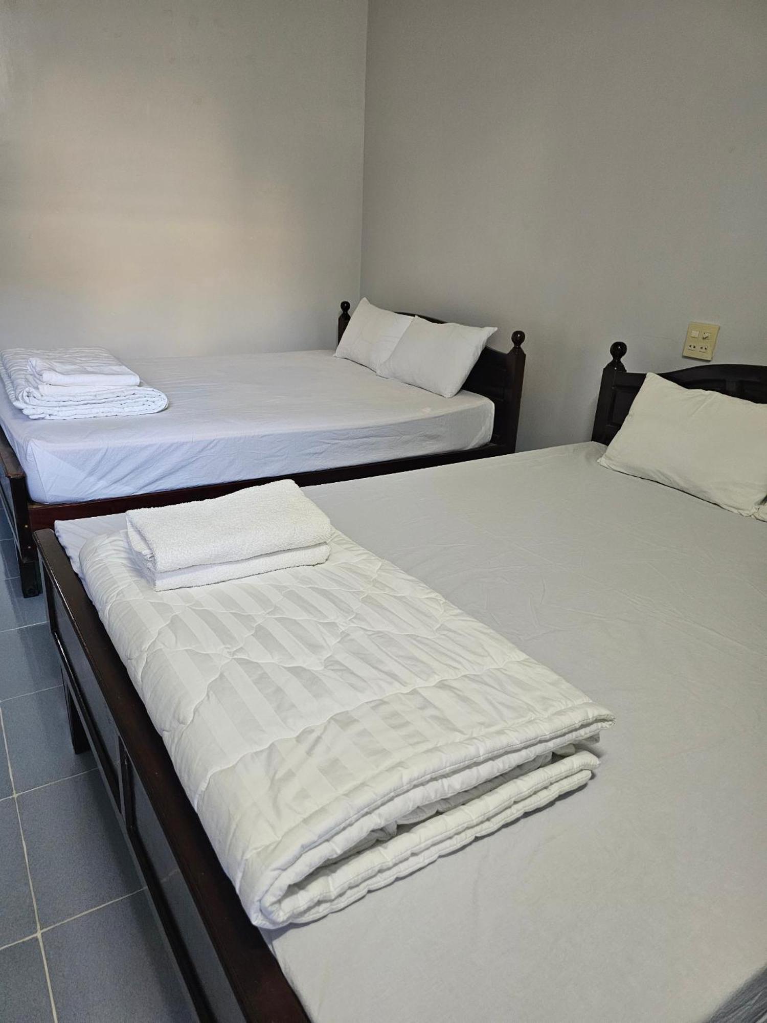 Cay Phuong Guesthouse Mui Ne Esterno foto