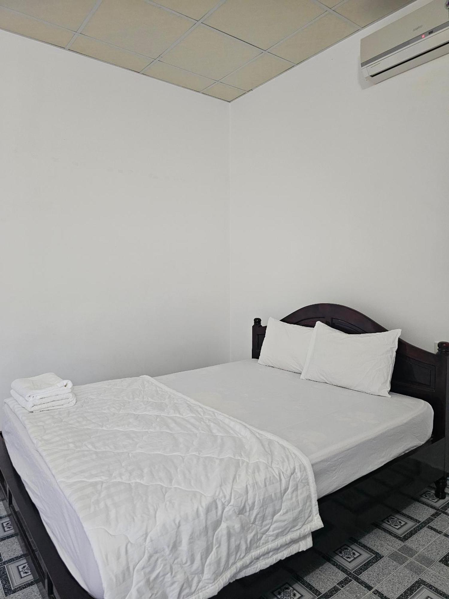 Cay Phuong Guesthouse Mui Ne Esterno foto