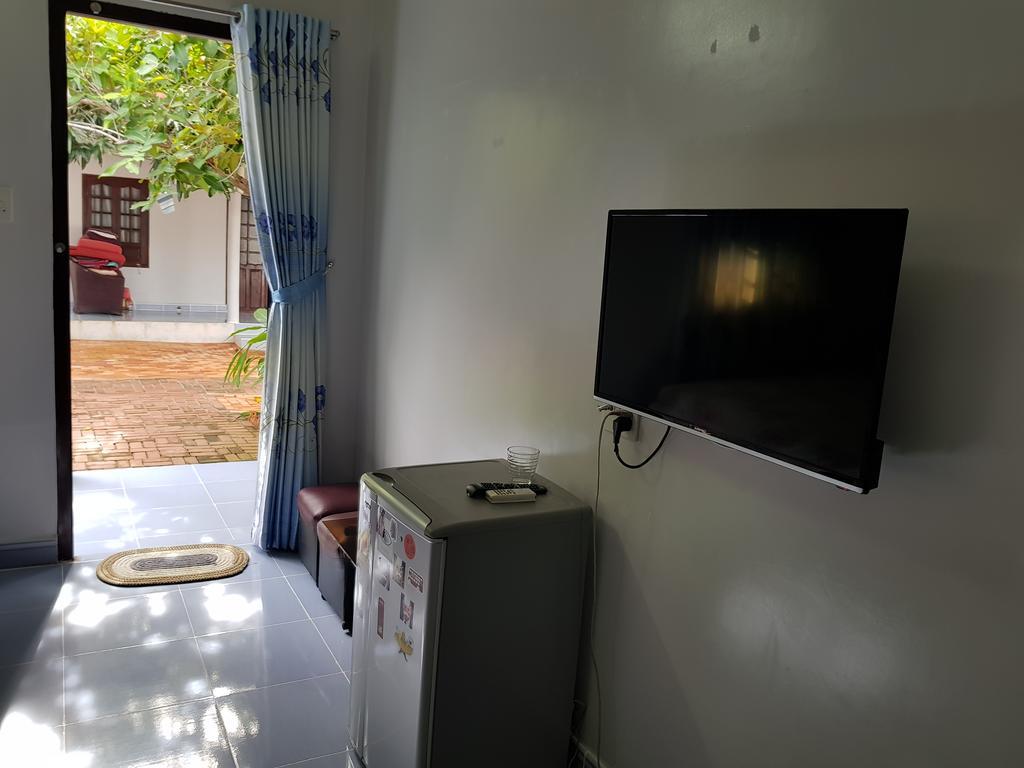 Cay Phuong Guesthouse Mui Ne Esterno foto