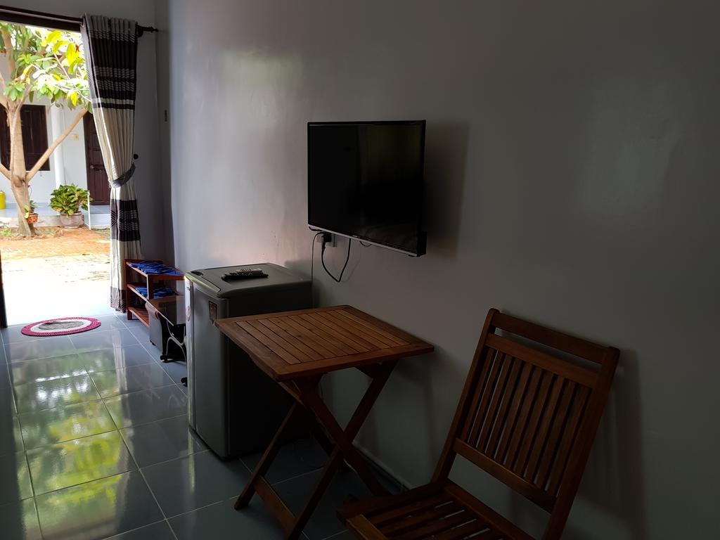 Cay Phuong Guesthouse Mui Ne Esterno foto